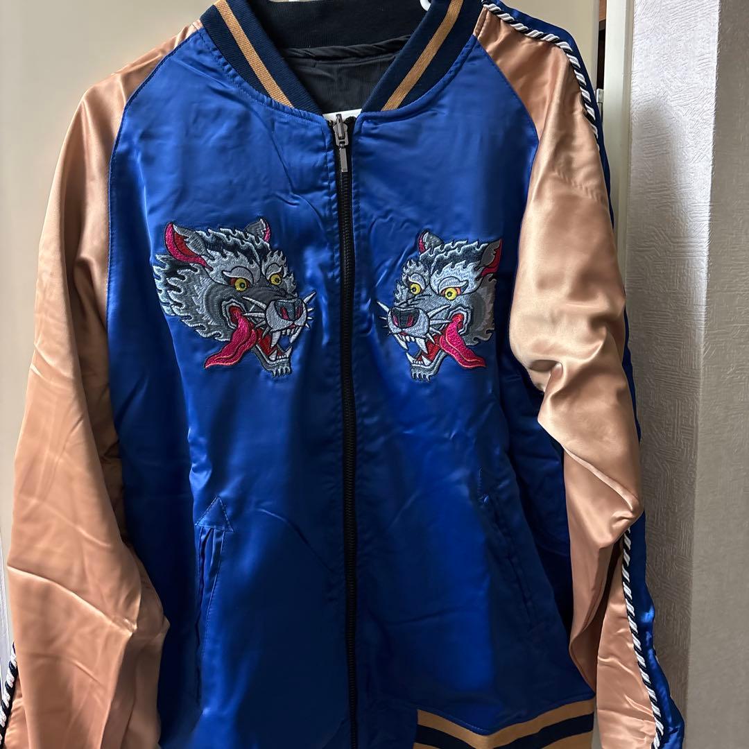 マンウィズアミッションリバーシブルスカジャン