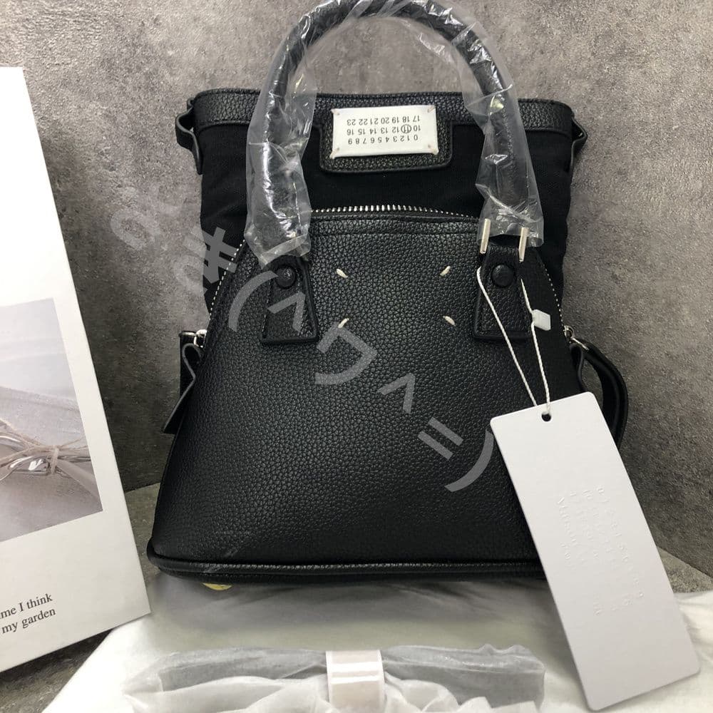 大人気！Maison margiela メゾンマルジェラ バッグ 5ac 革　黒