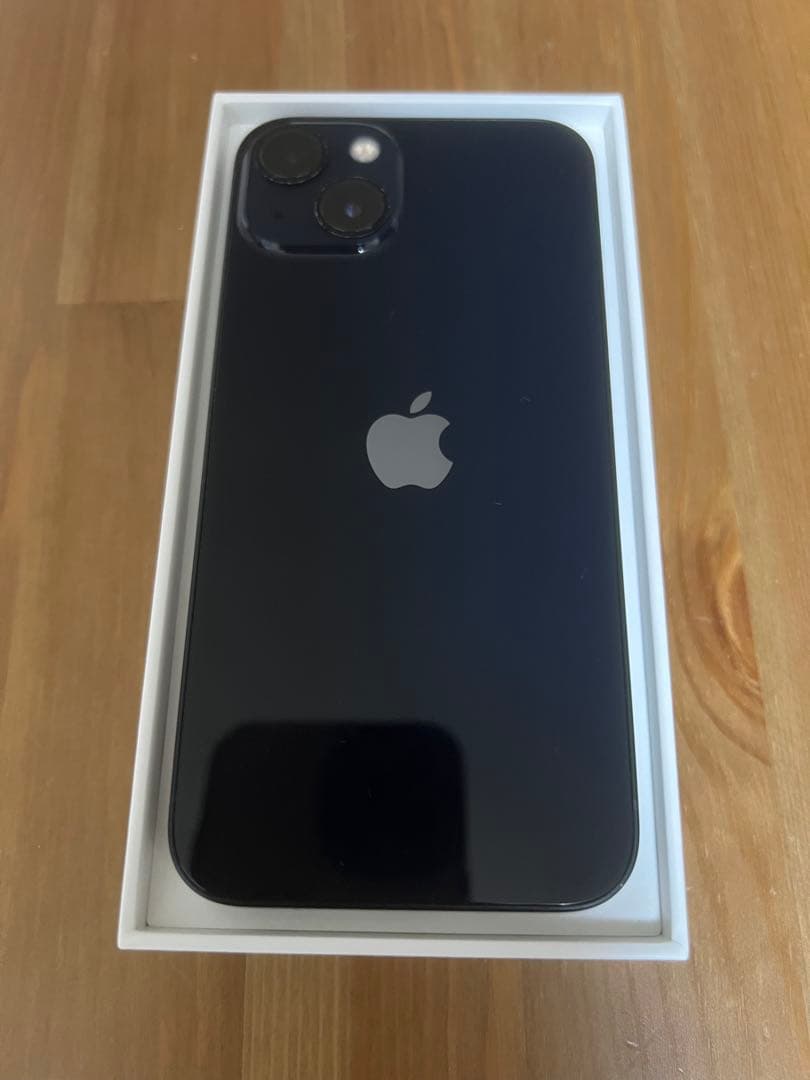 Apple iPhone13　256GB 本体 SIMフリー