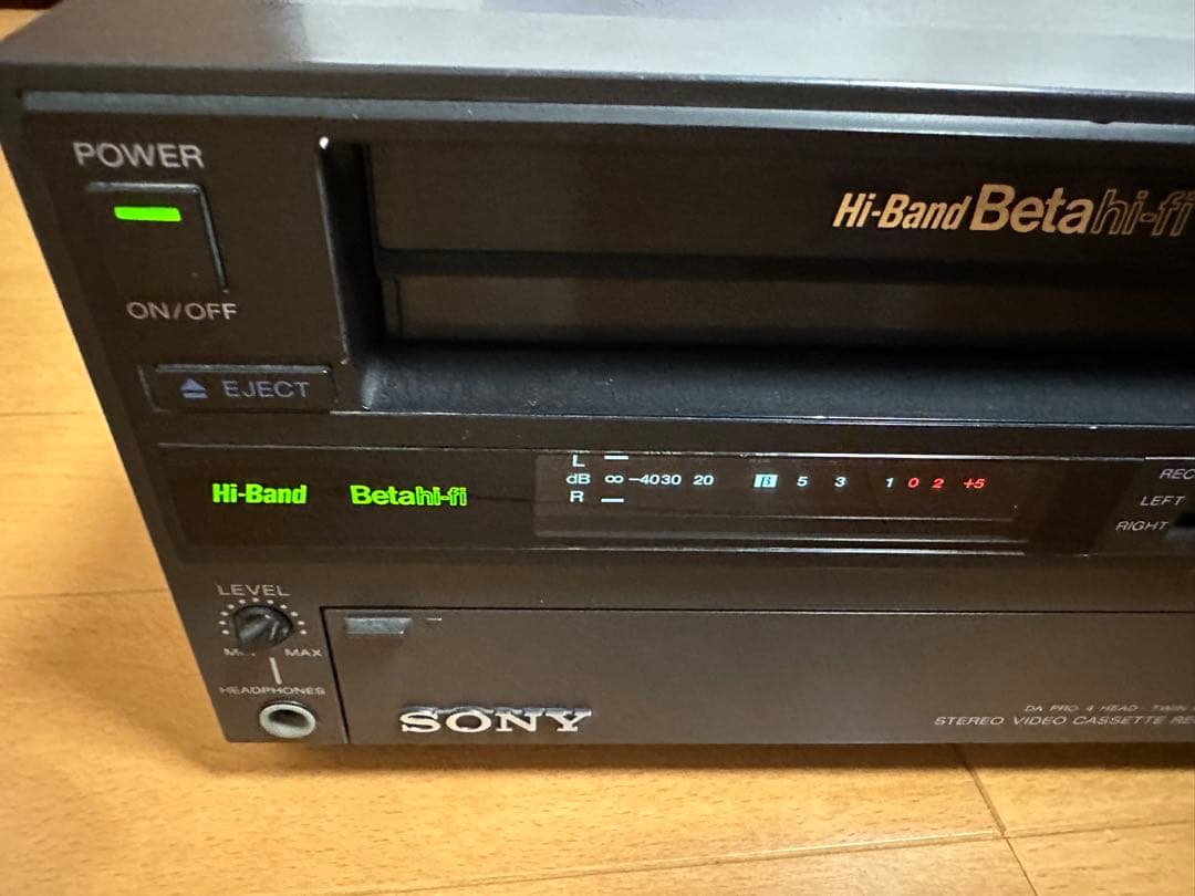 Sony SL-HF3000 ベータビデオデッキ