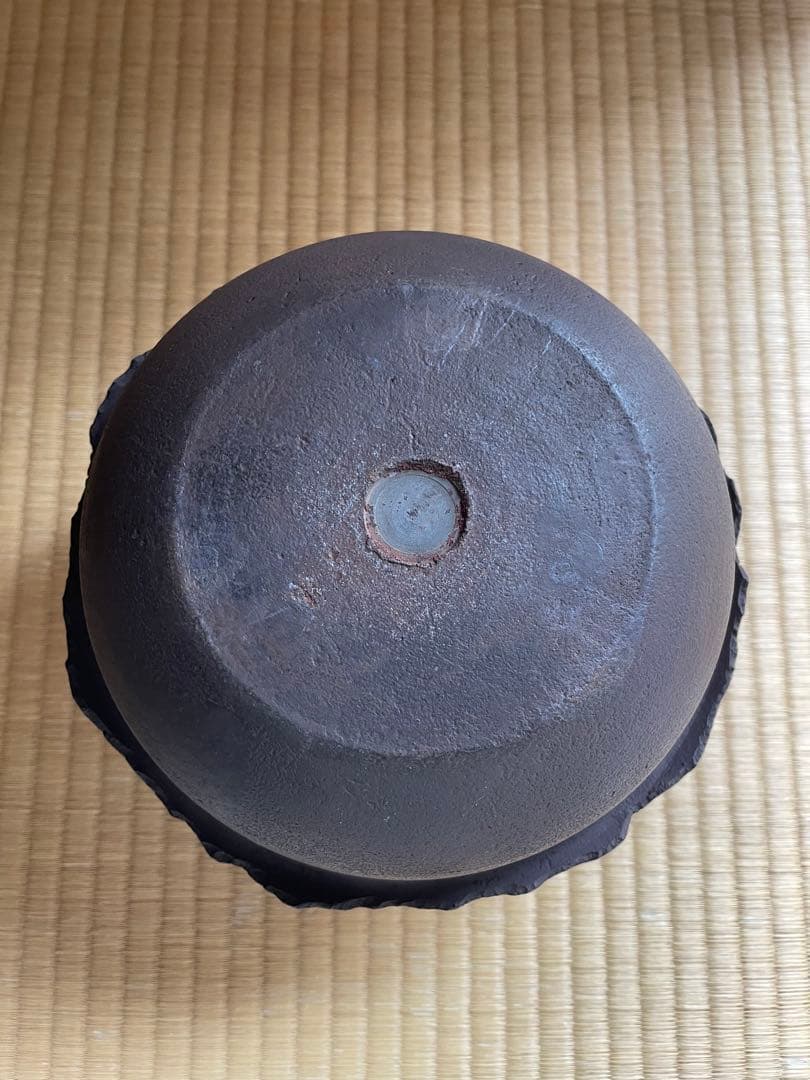 茶道具　﻿松梅文真形釜　釜師　畠春斎　模東京国立博物館蔵