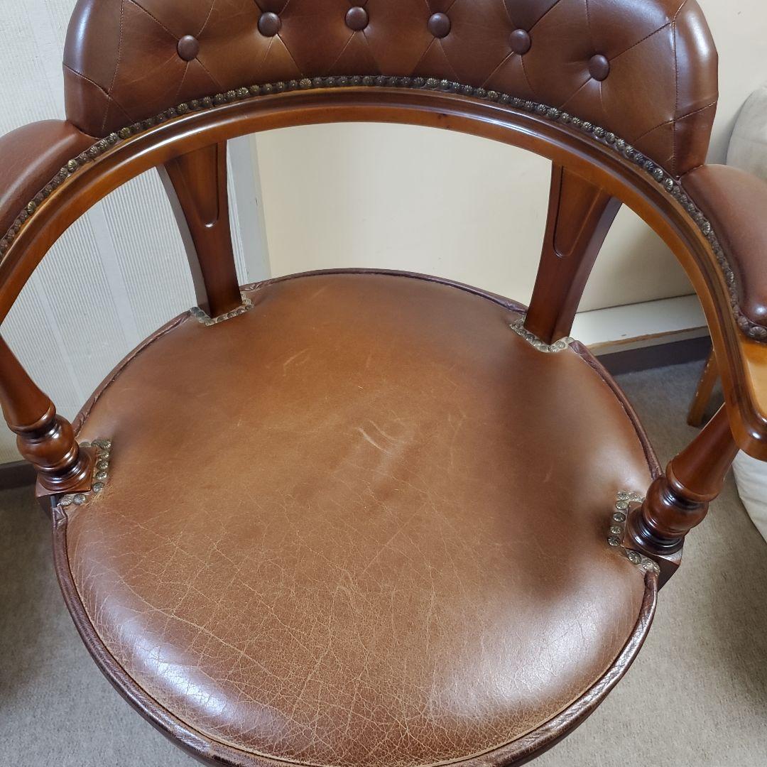 大幅値下げ！【稀少】イタリア製　アンティークチェア　回転式