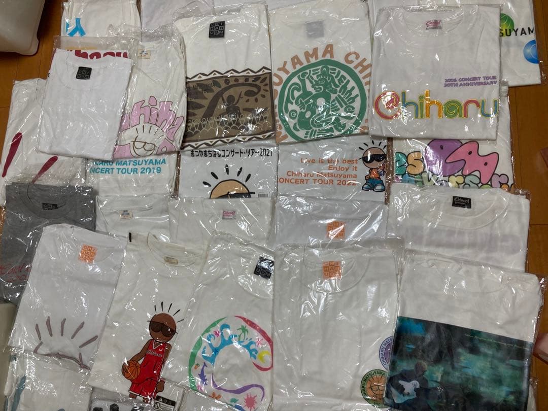 松山千春 コンサート Tシャツ 約２０年間分 ５５枚 すべて新品 未使用品