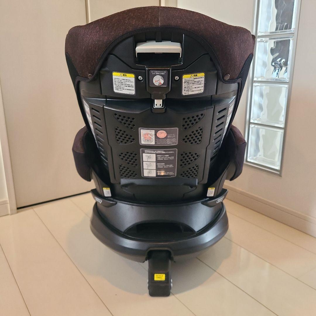 Aprica　アップリカフラディアグロウISOFIXブラウン　付属品完備