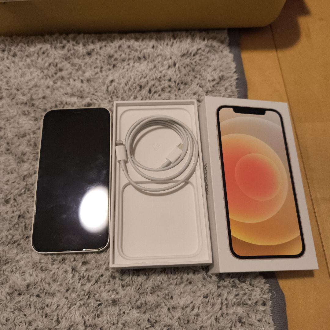 美品 Apple iPhone 12 本体SIMフリー 83%
