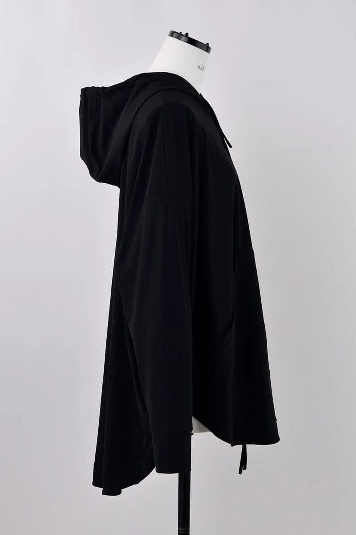 新品✨ナゴンスタンス swim circle parker ラッシュガード M