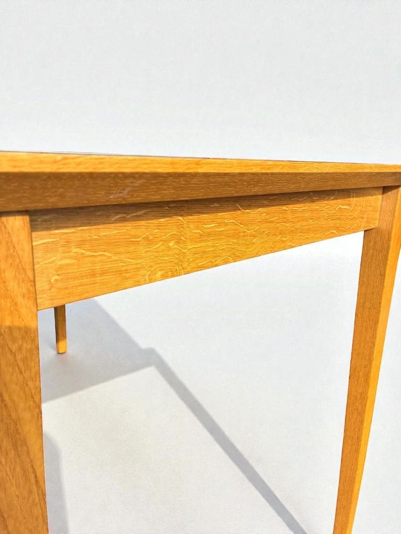 【IDC　大塚家具】　伸長式　ダイニング　テーブル　オーク材　幅84↔120