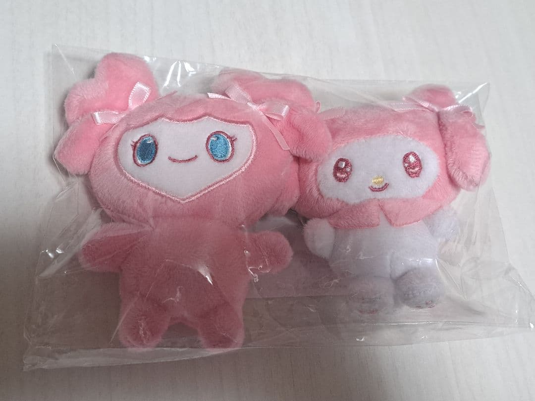 TWICE 　サンリオコラボ　モブリー&マイメロディ