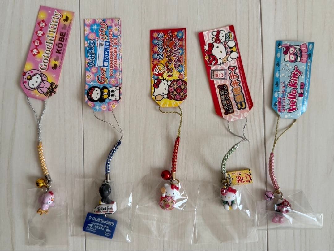 ハローキティ キティちゃん　ご当地ストラップ