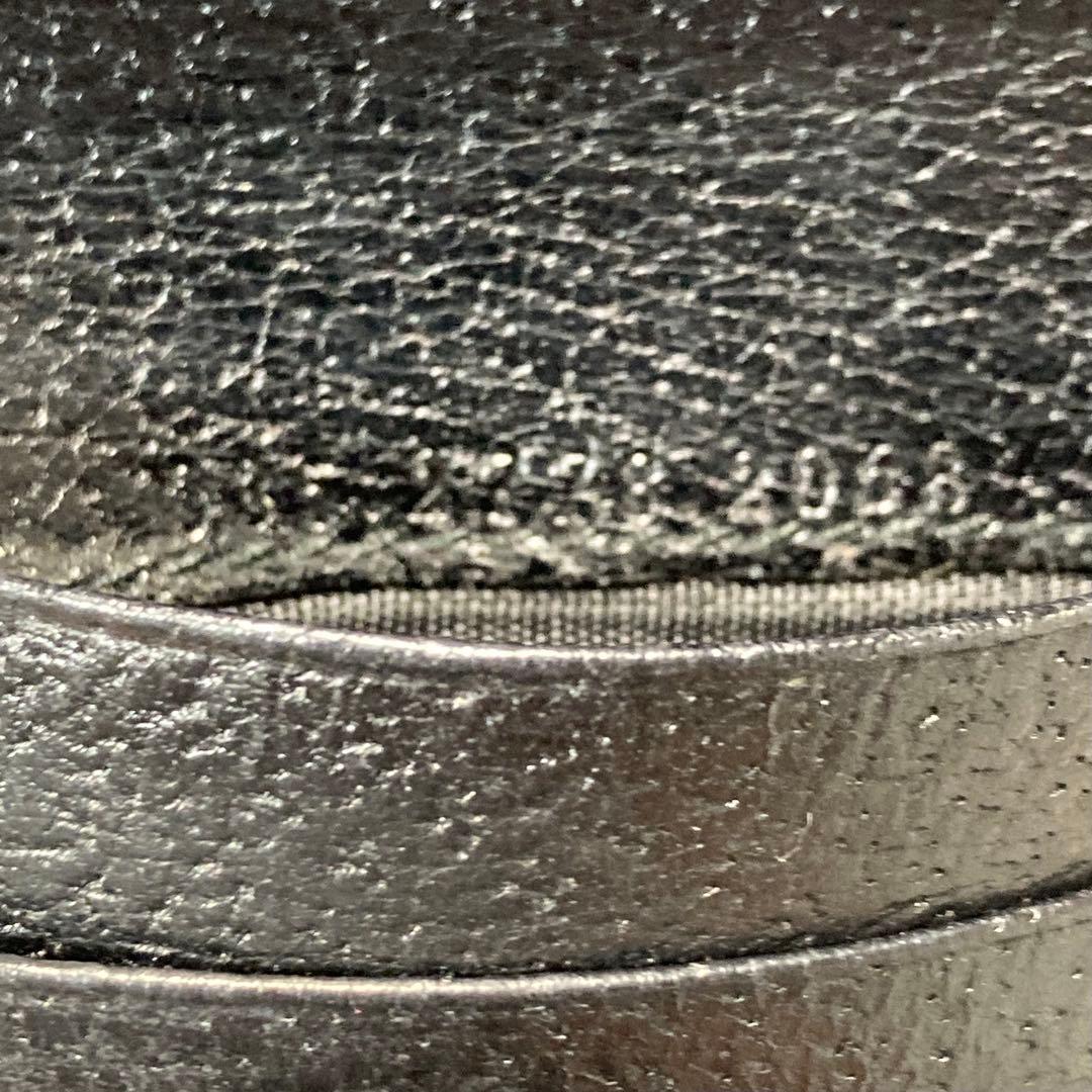 早い者勝ち　即売　GUCCI グッチ　シルバー金具　レザー　折り財布　黒　ホック