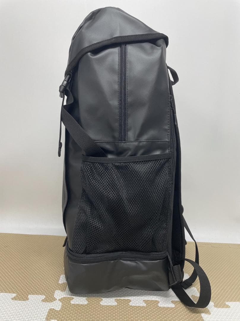 【ななな】新品防水リュック スラッシャー カブセリュック TH-R BK