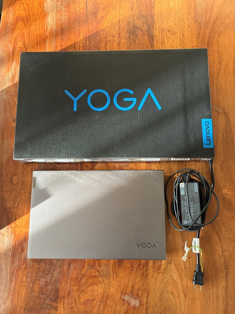 Lenovo Corei7 15.6インチ Windowsノート本体