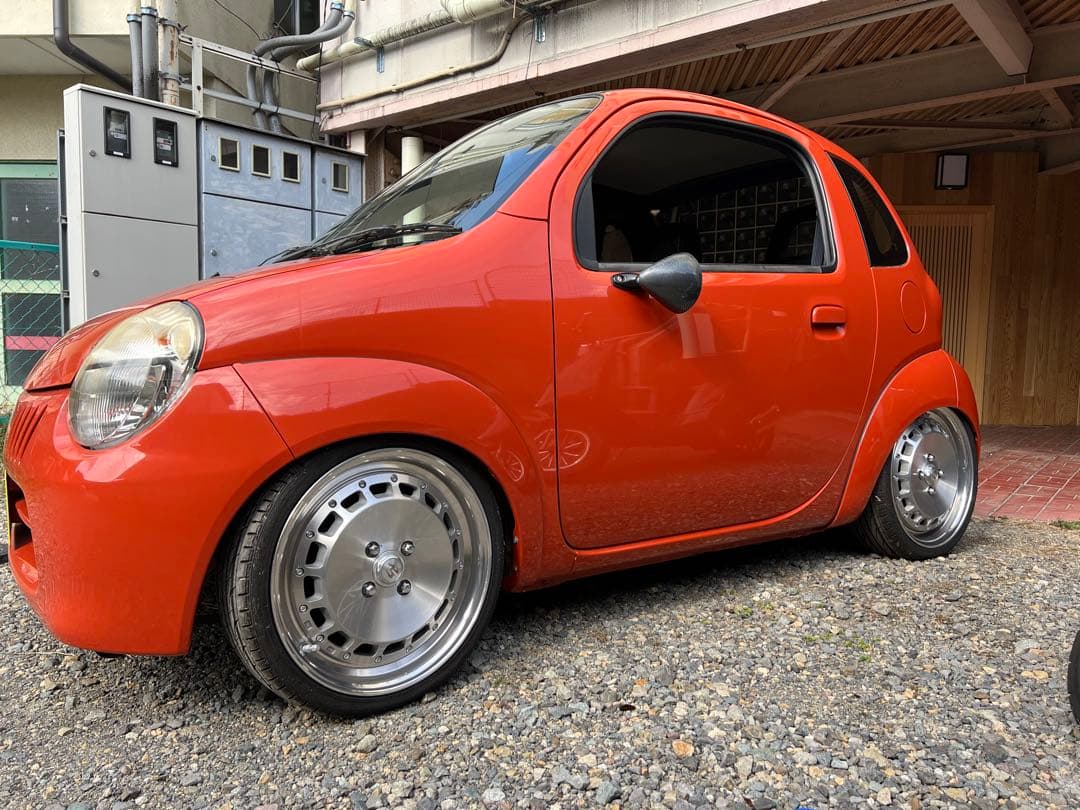 スズキ　ツイン　カスタムカー　低走行車