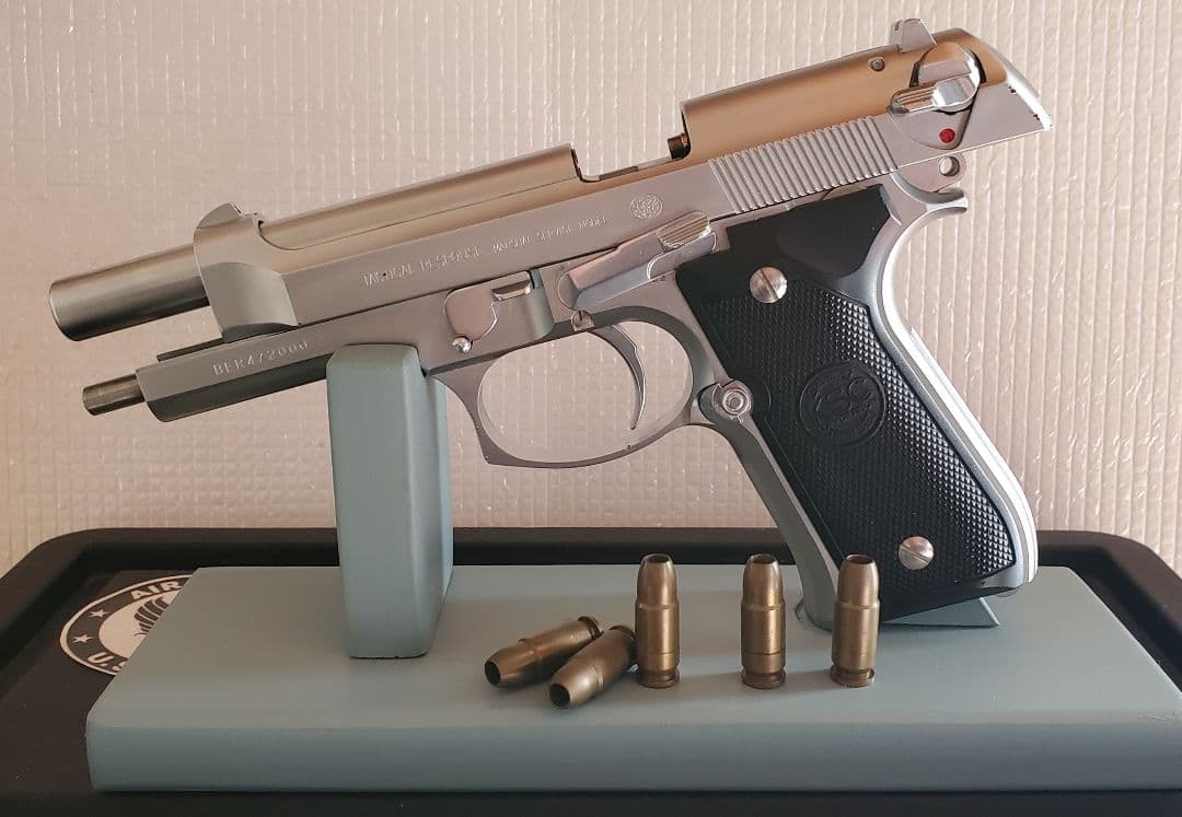 【KSC 】ベレッタM9 ガスガン