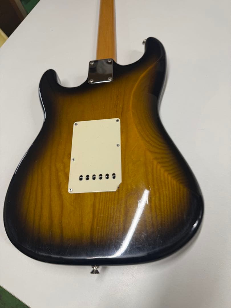 Chandler /ソリッド