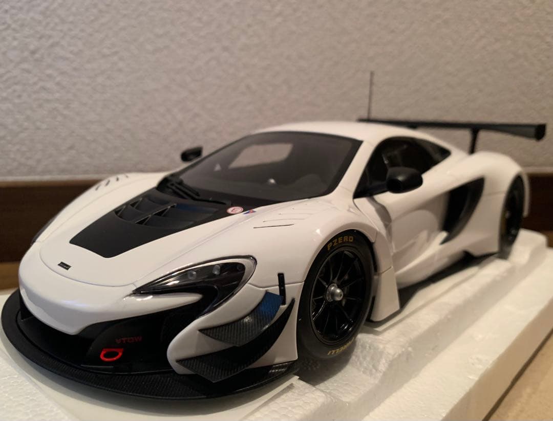 1/18 McLaren / マクラーレン 650S GT3 ホワイト