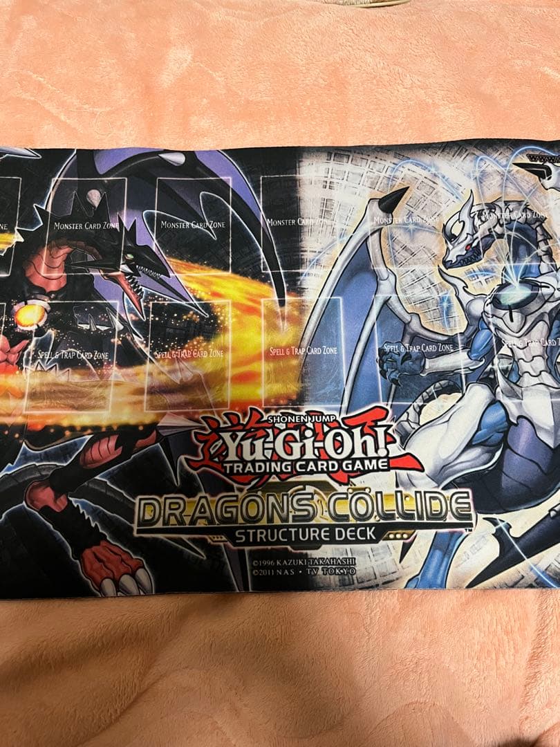 ヴィンテージ プレイマット Dragons Collide プレイマット