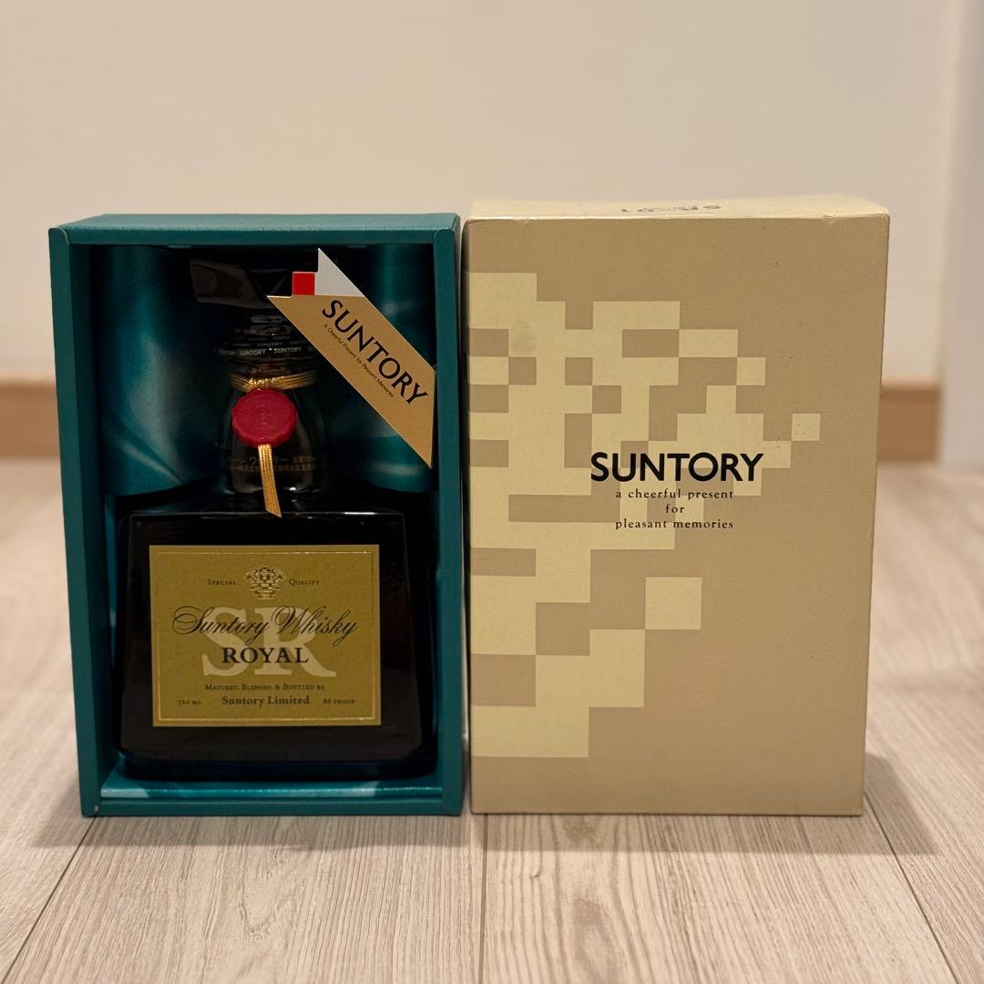 ローヤル SR 響マーク & ローヤル SR シルバーラベル 2本セット