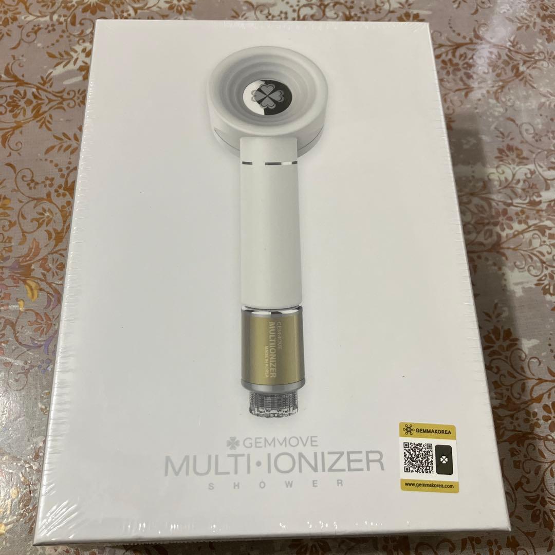 シャワーヘッド　ジェンママルチイオナイザー　新品　未開封