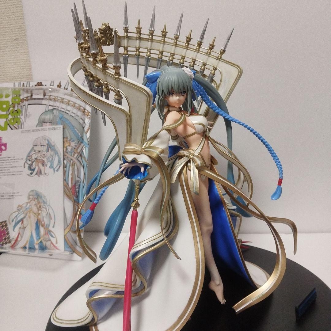 グリズリーパンダ水妃モルガン