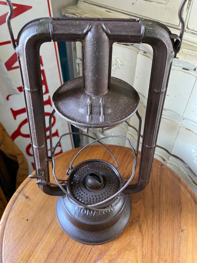 アンティーク　ランタン　デイツ　レッド　オイル　ランプ　100年　アメリカ　レア