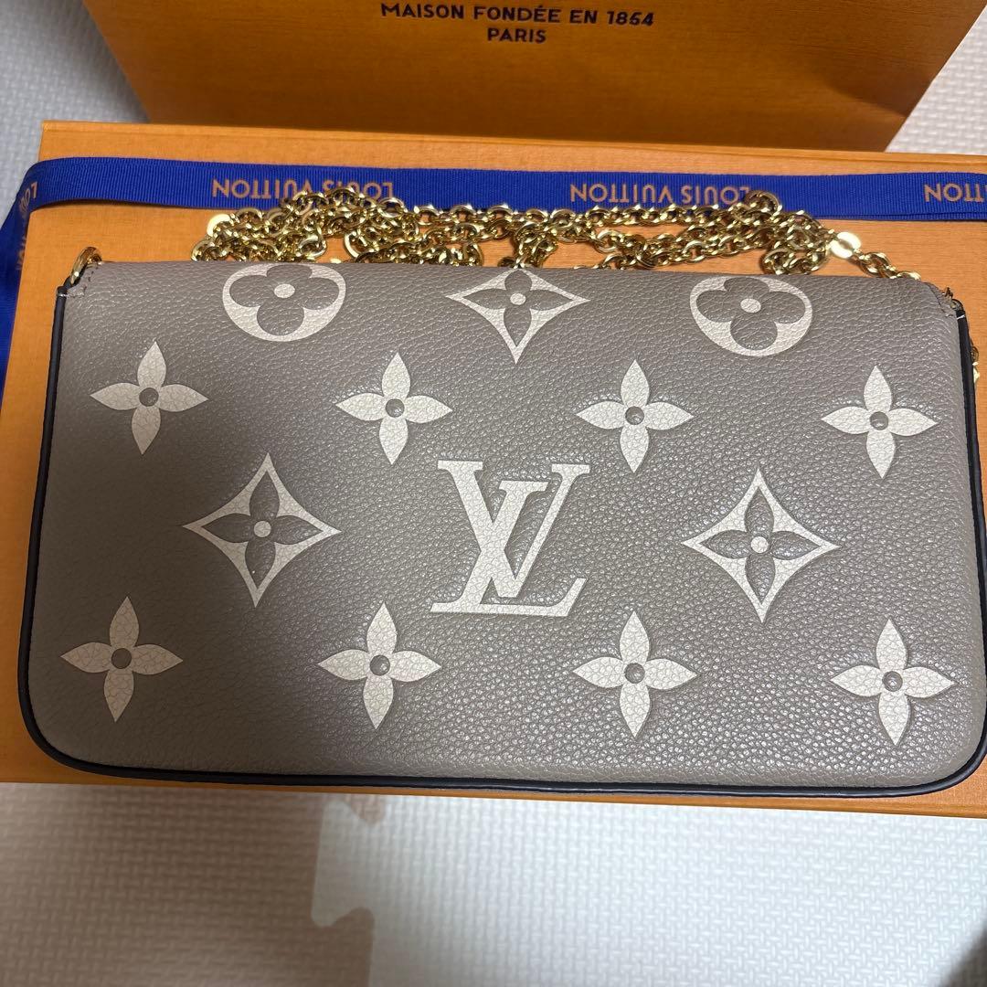 ★ice LOUIS VUITTON ポシェットフェリシー