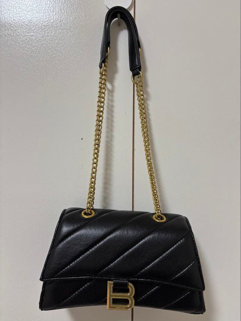 BALENCIAGA チェーンバッグ