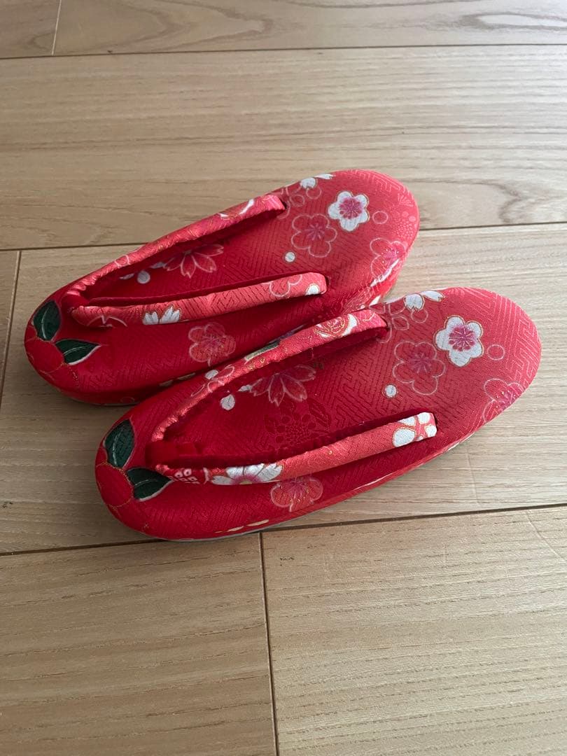 七五三　女の子　３歳　着物と被布　雛祭り