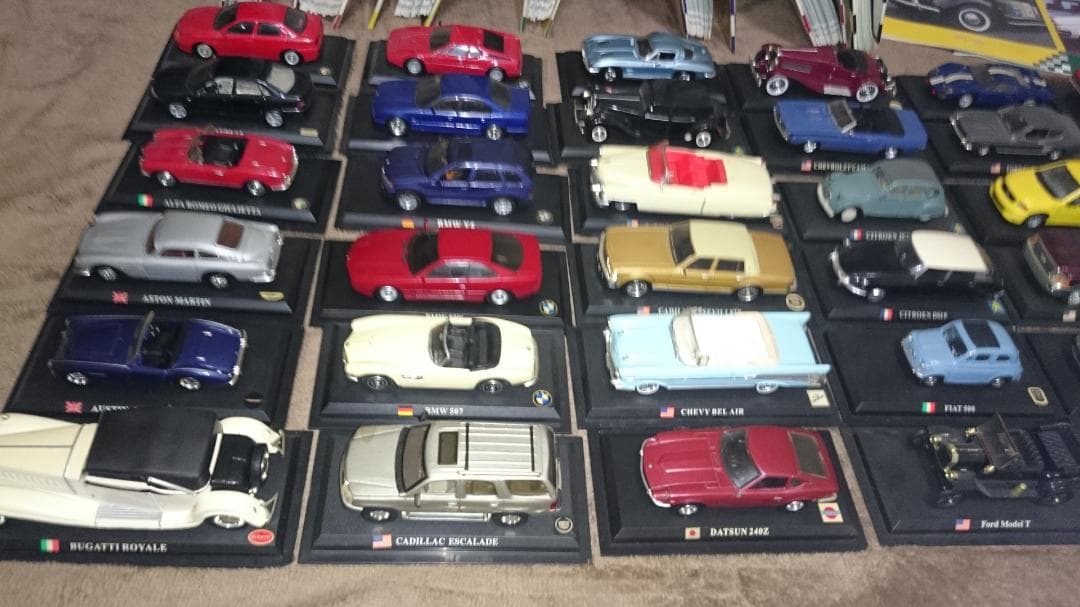 デルプラドdelprado 1/43シリーズ　８５台＋ルパン三世＋決定版アルバム