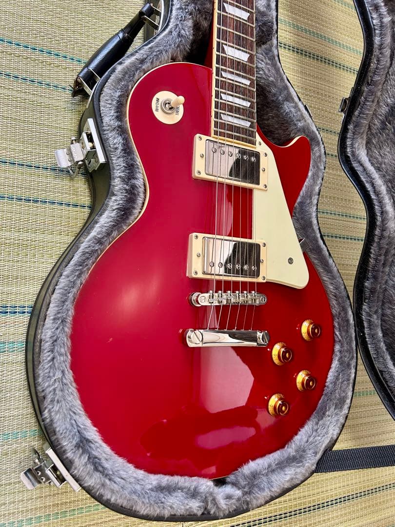 【にこ】Epiphone Les Paul Standard Lucy風