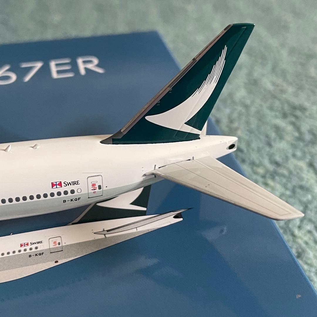 専用　CATHAY PACIFIC キャセイパシフィック 777-300ER