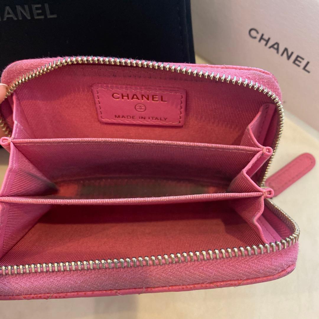 CHANEL パース　ピンク　キャビアスキン　ケース　箱　保存袋有り
