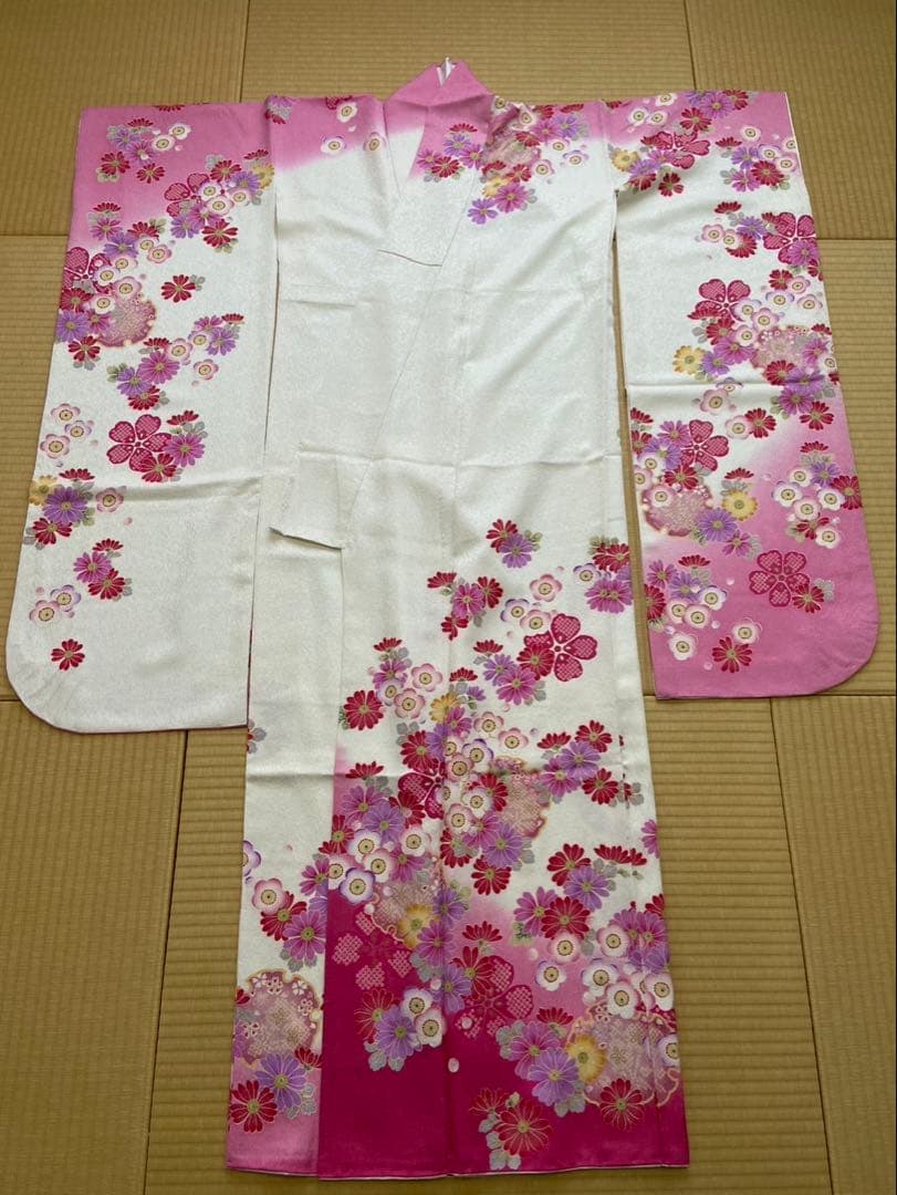 ピンク系花柄振袖セット