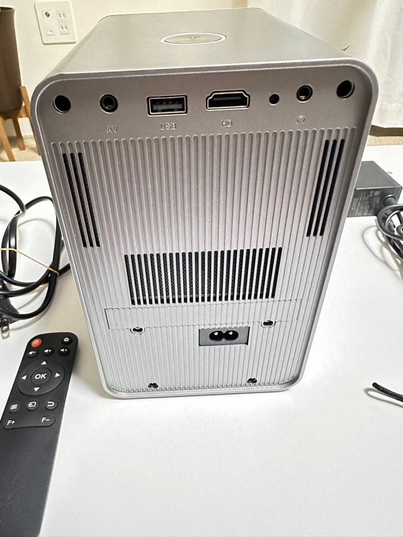 Nintendo Switch 本体+ソフト+プロジェクター