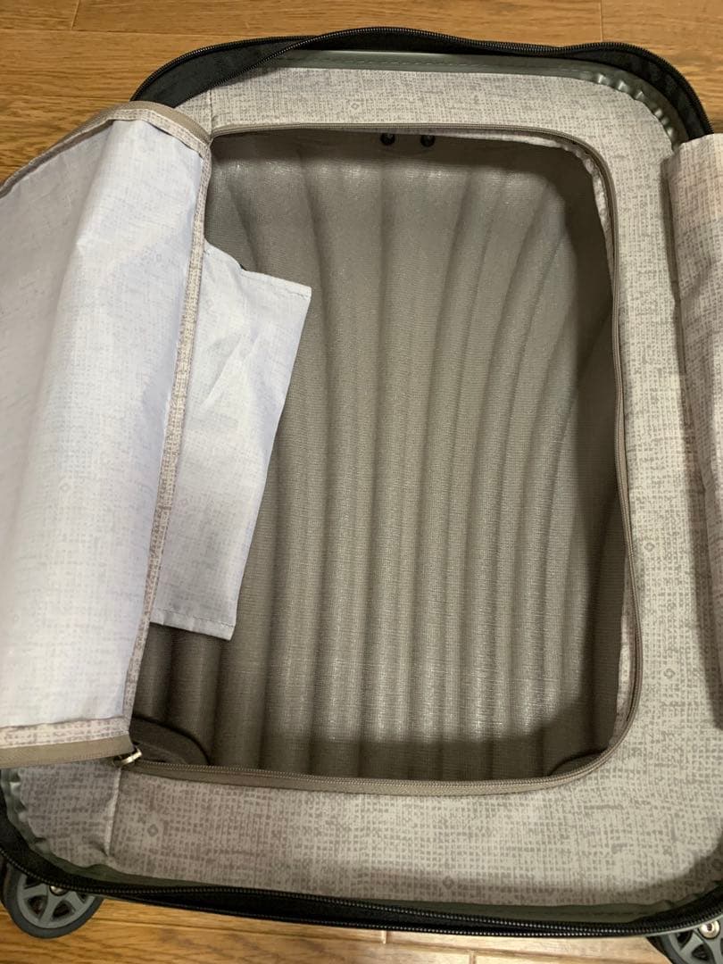 サムソナイト シーライト55EXP 36-42L メタリックグリーン 機内持込み