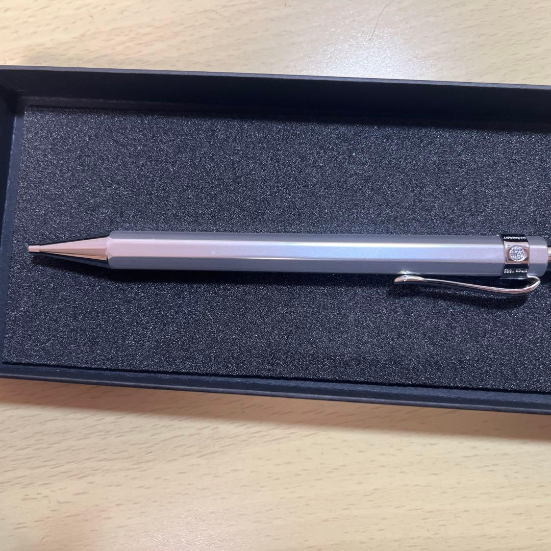 カヴェコスペシャル　シャイニーシルバー　2.0ミリ 廃番　クリップ付き