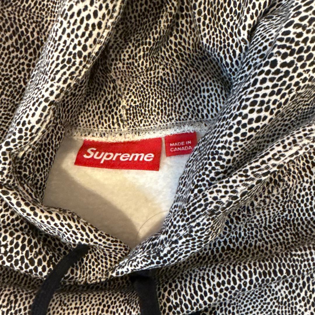 Small Box Hooded Sweatshirt Supremeパーカー