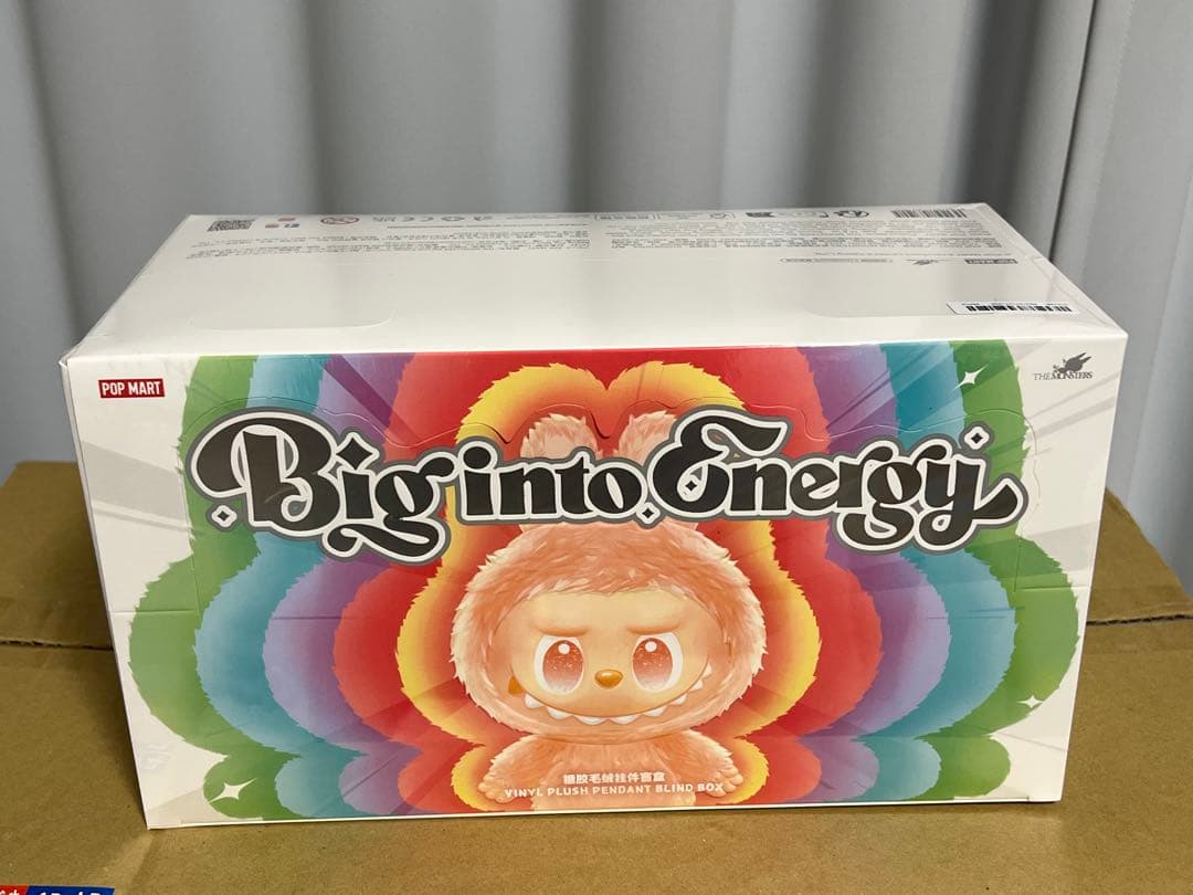 POP MART Big into Energy ラブブアソートボックス