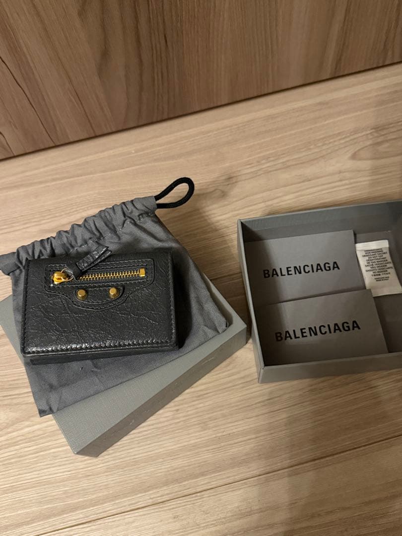 24時間限定割引 ‼️Balenciaga LE CITY ミニ ウォレット財布