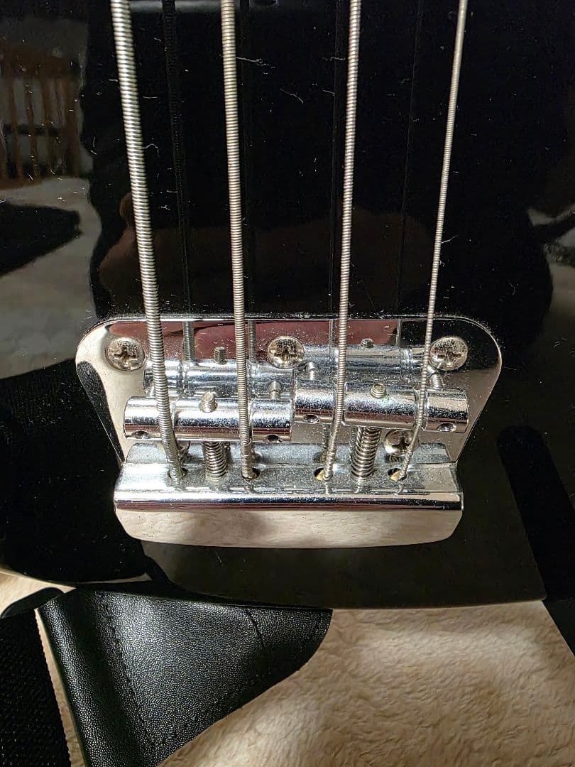 Squier Bronco Bass エレキベース ブラック