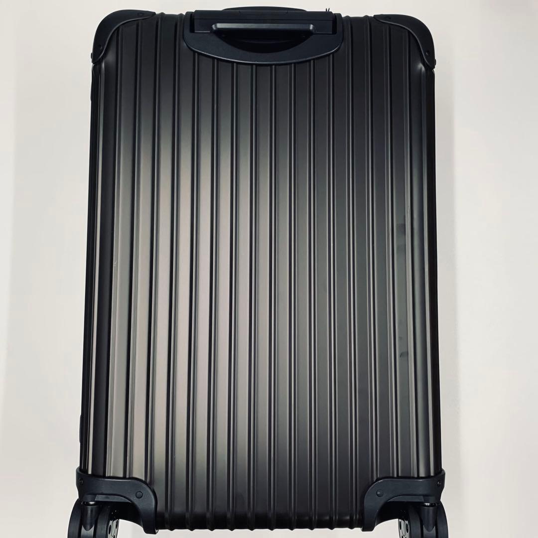 H*R様 【未使用】RIMOWA × MONCLER トパーズ ステルス スーツ