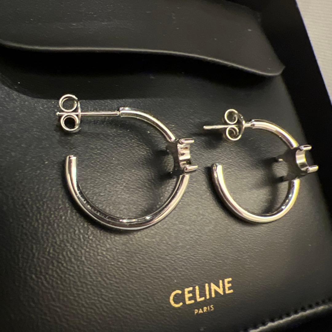 ururu　セリーヌ　美品　トリオンフ　フープピアス