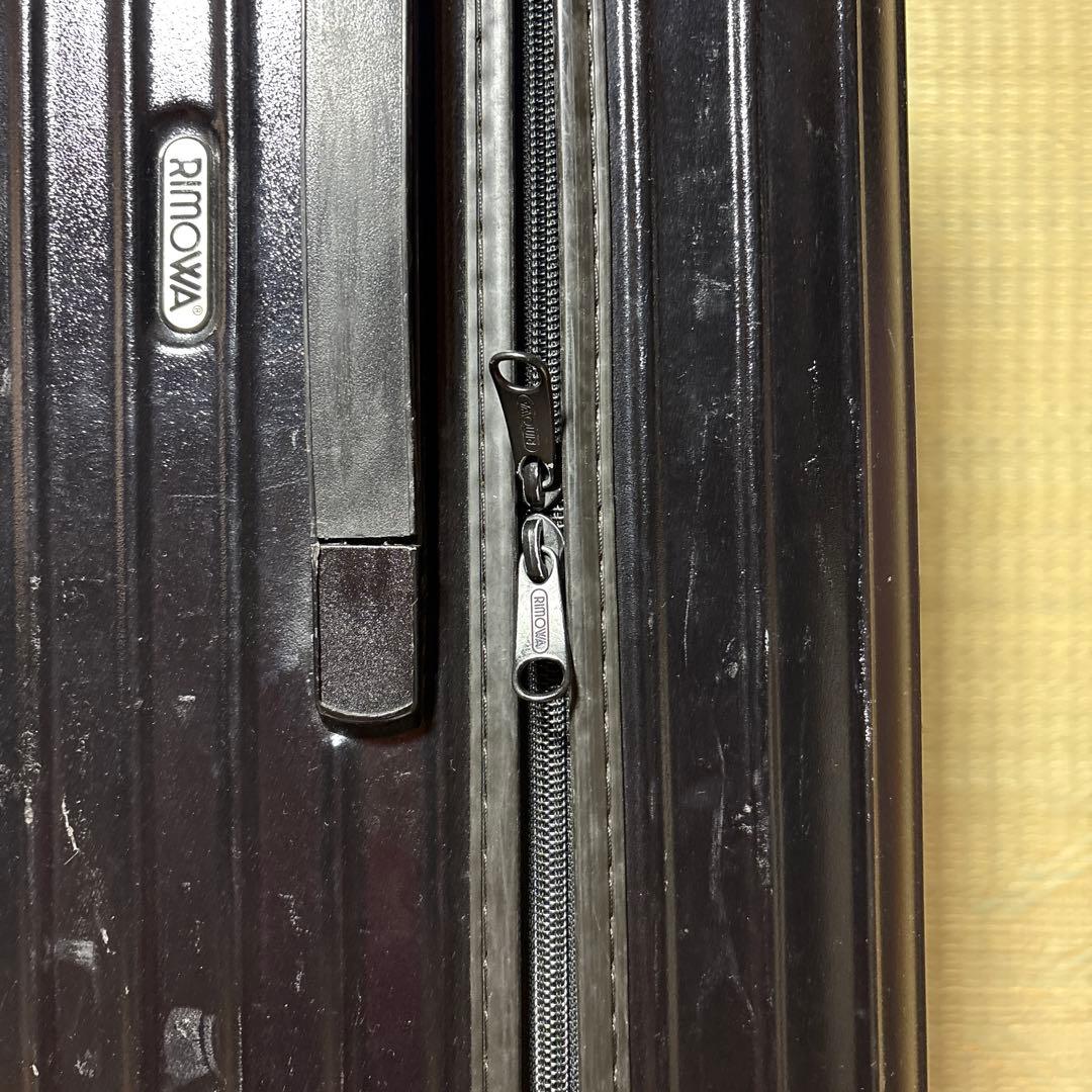 リモワスーツケース ブラック