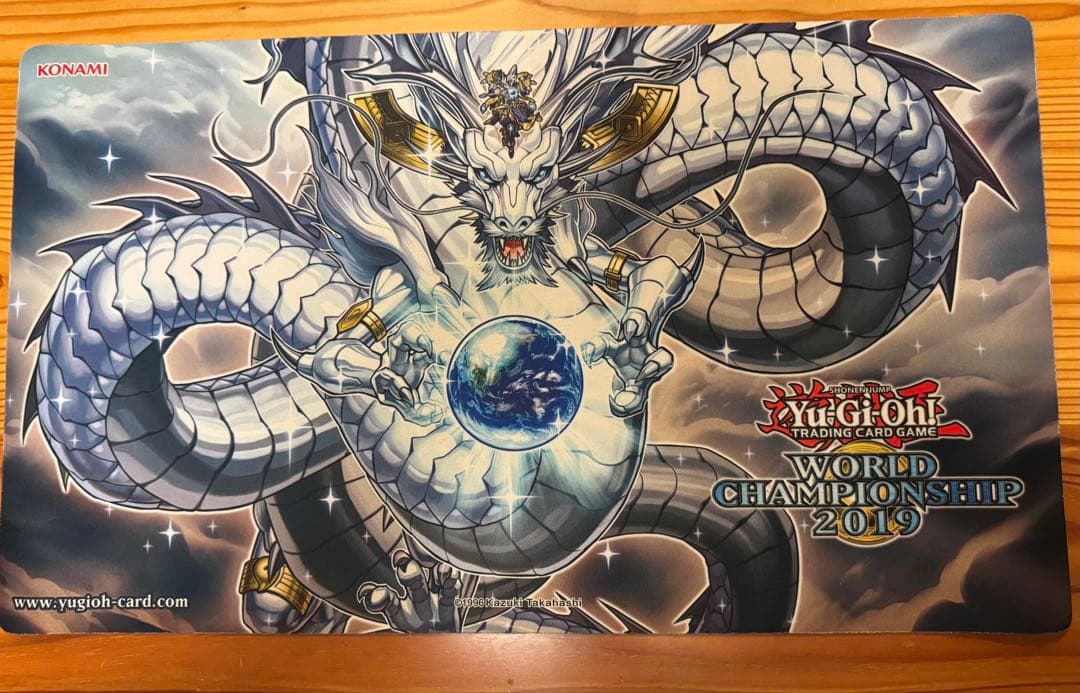 遊戯王　 神峰之天津龗 WCS2019 プレイマット