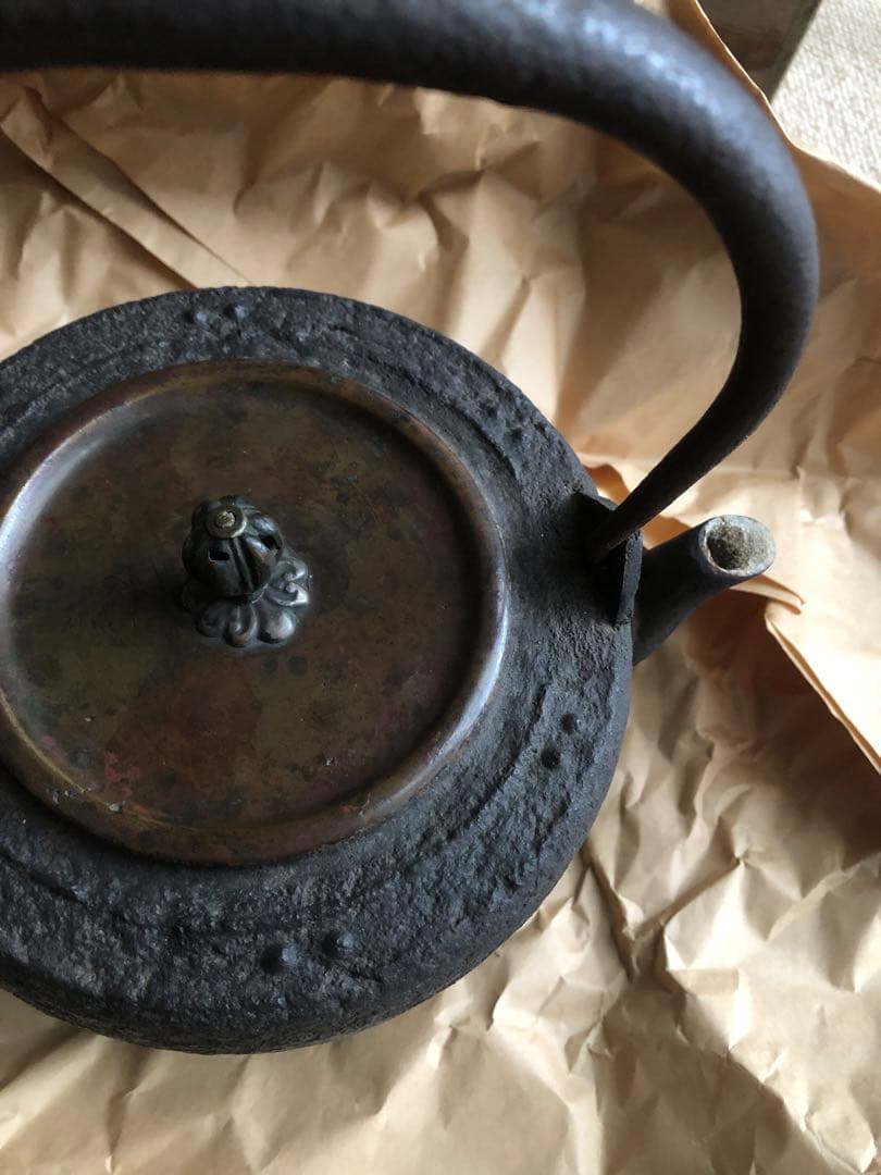 時代　鉄瓶　金森佐平　共箱入