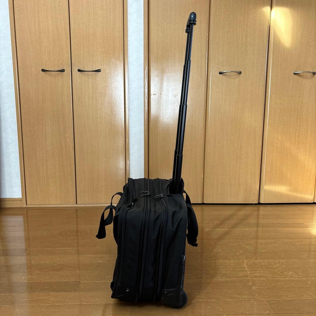 トゥミ　キャリーバッグ　廃盤　２輪　横型