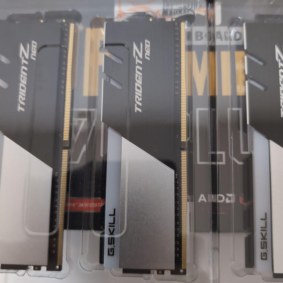 CPU Ryzen7 5800X3D + TUF X570 + 32GB 3600mhz