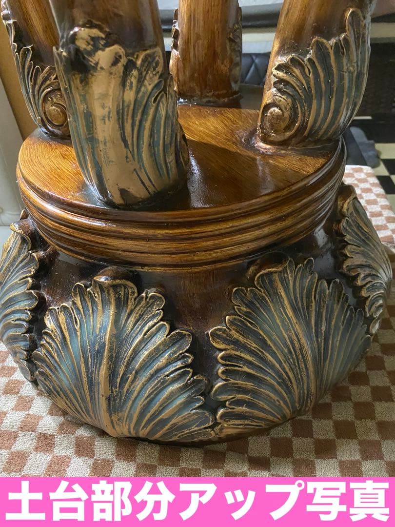 超希少♦️デザイン♦️最高級 彫刻ラウンド天板♦️アンティーク ガラステーブル♦️送料込