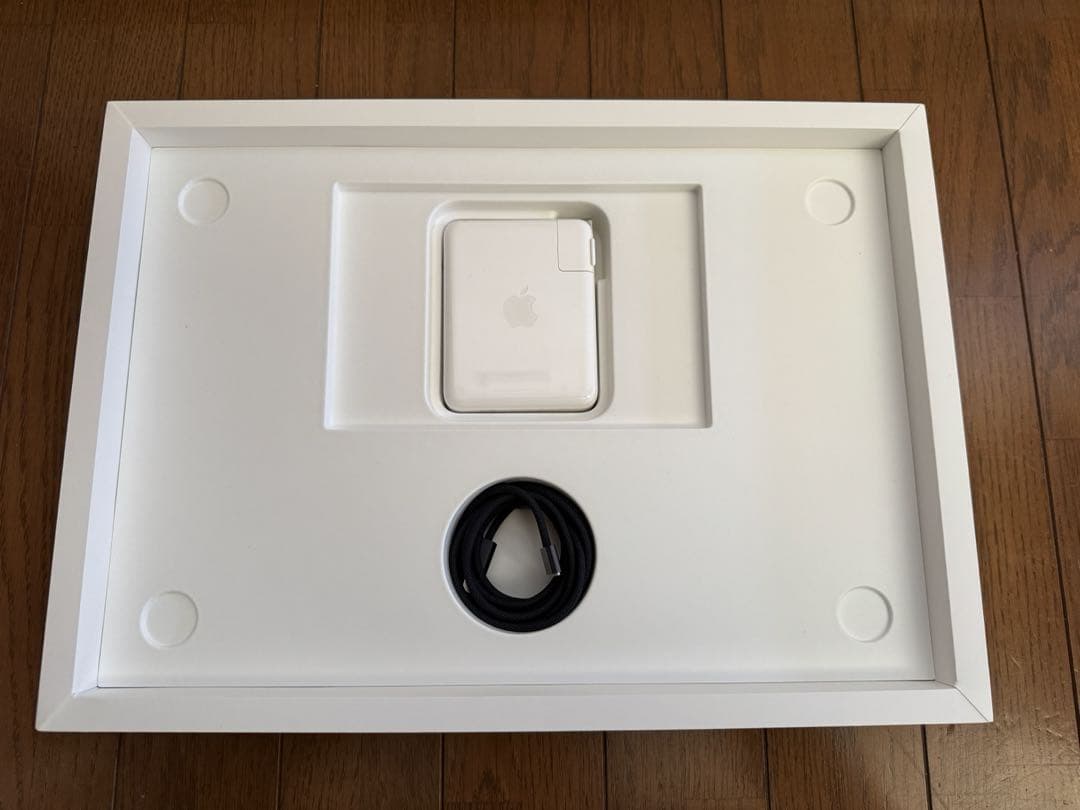 【美品】MacBook Pro 16 M3 Pro 36GB 512GB