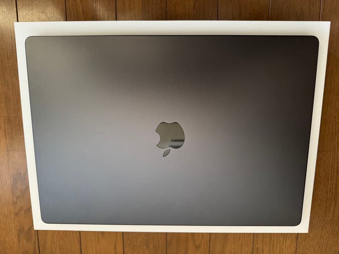 【美品】MacBook Pro 16 M3 Pro 36GB 512GB